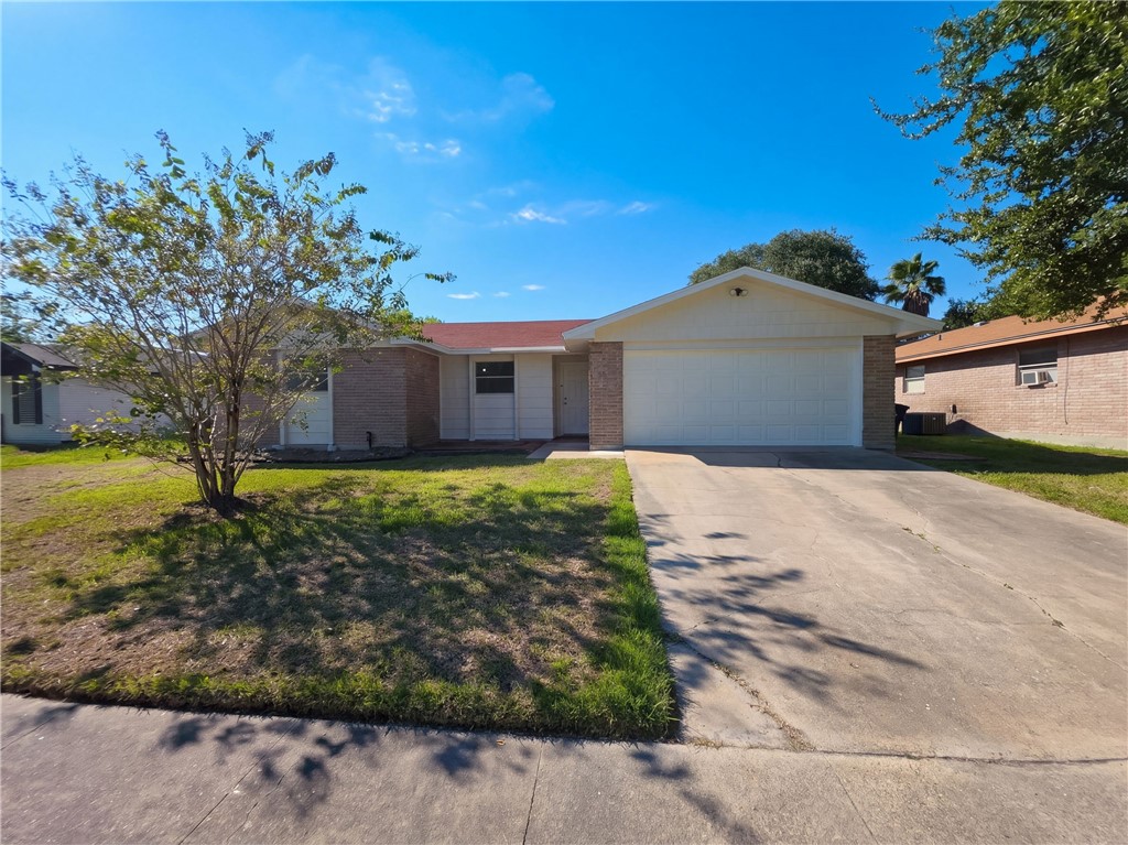 1817 Volga Dr Property Photo 1