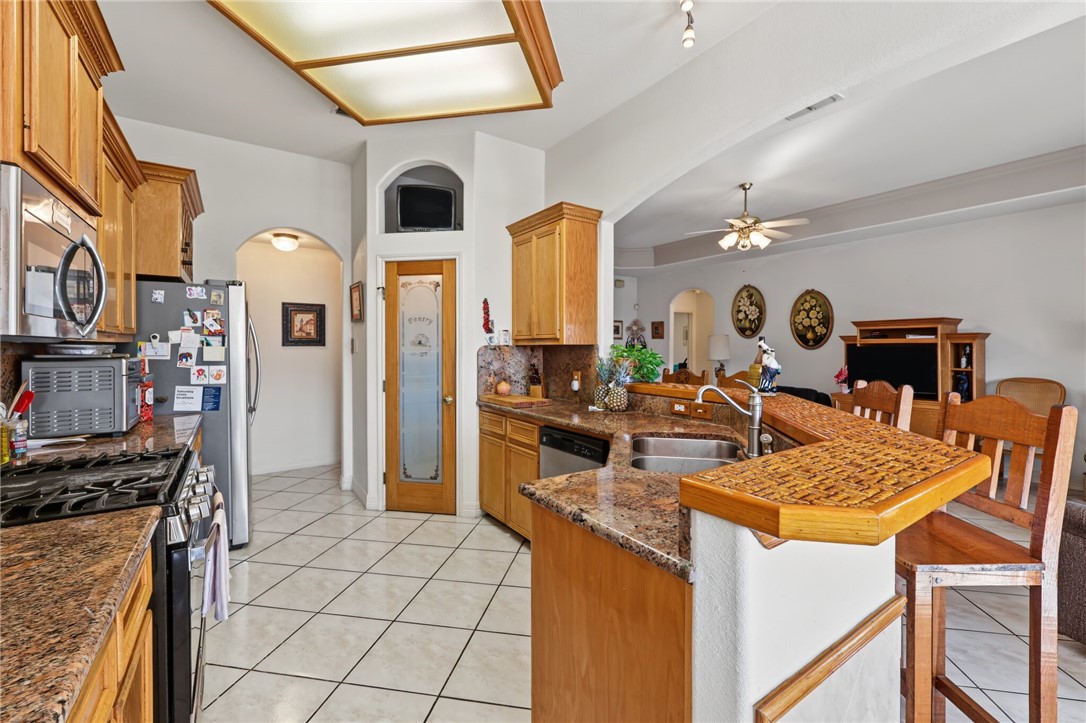 15426 Cuttysark St Property Photo 10
