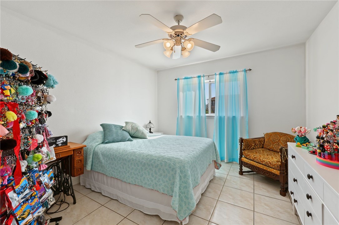 15426 Cuttysark St Property Photo 22
