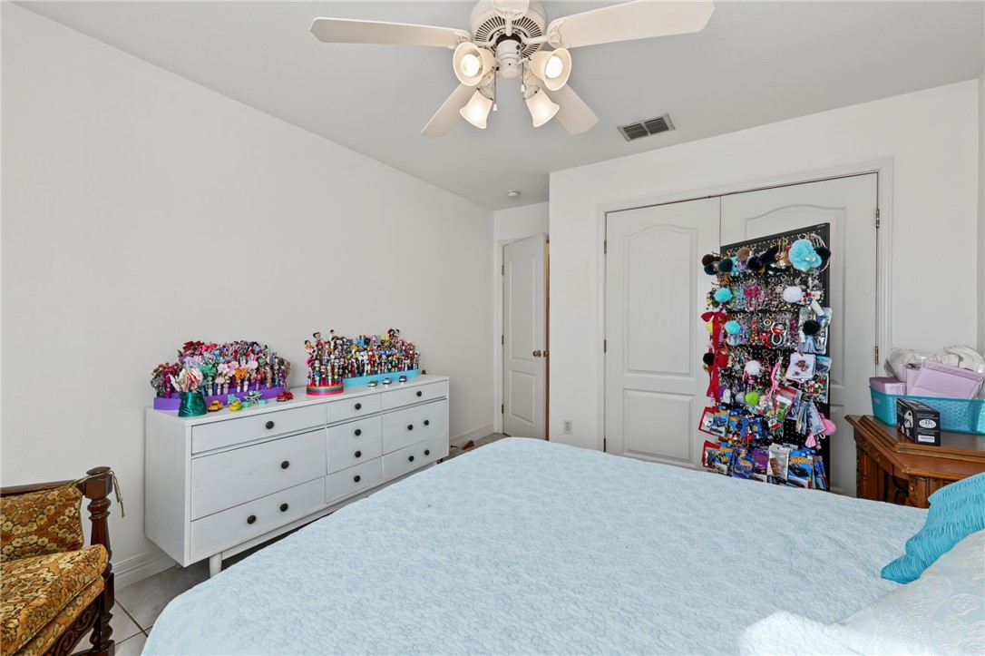 15426 Cuttysark St Property Photo 23