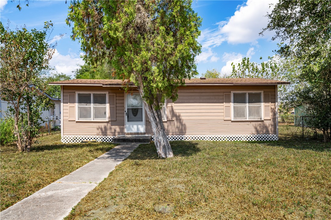 1406 E Richard Ave Property Photo