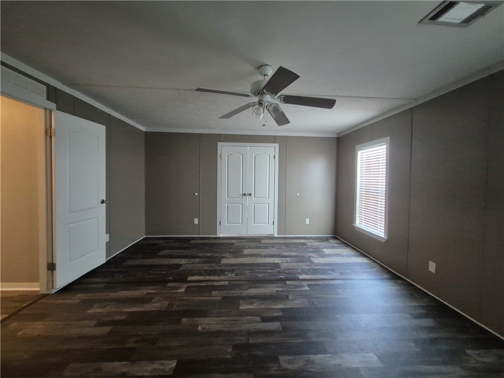484251 Property Photo 6