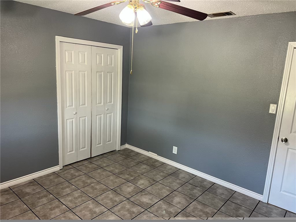 1110 S Johnson St Property Photo 14