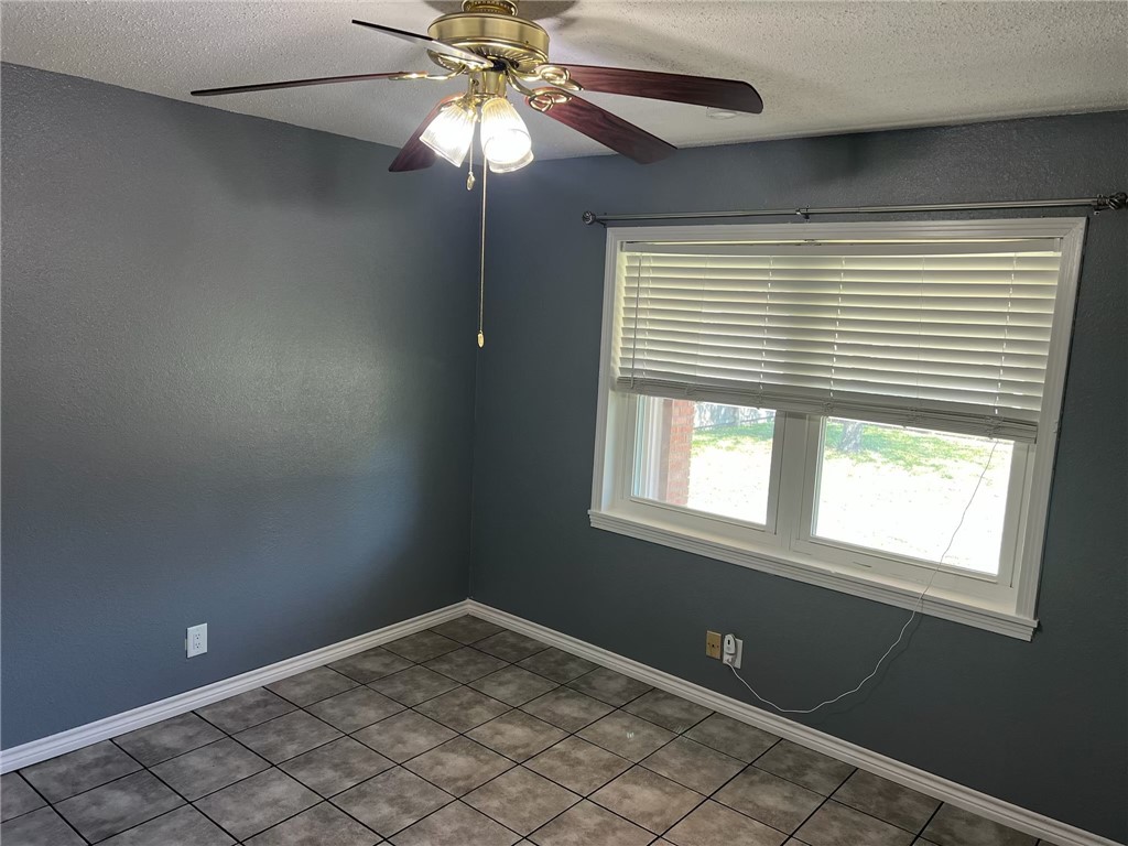 1110 S Johnson St Property Photo 16