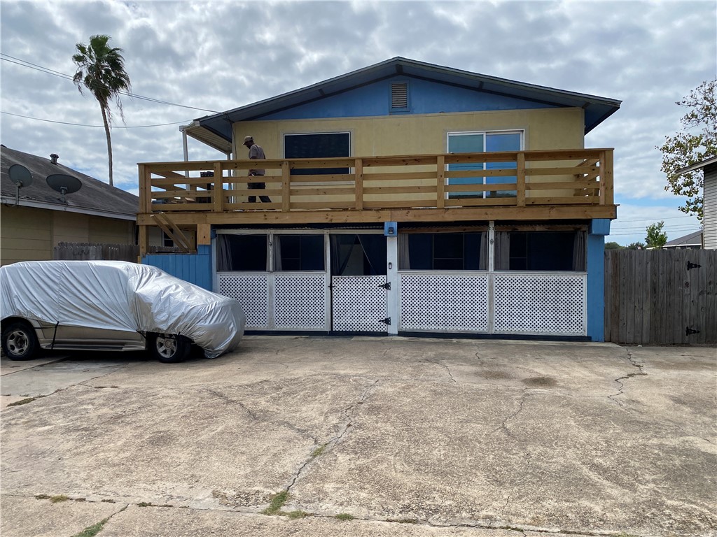 425 Skipper Property Photo 1