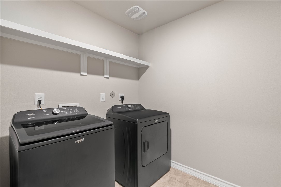 100 Silas St Property Photo 21