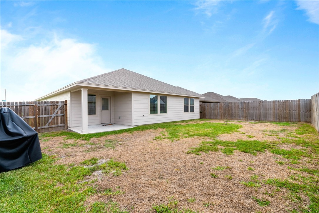 100 Silas St Property Photo 24