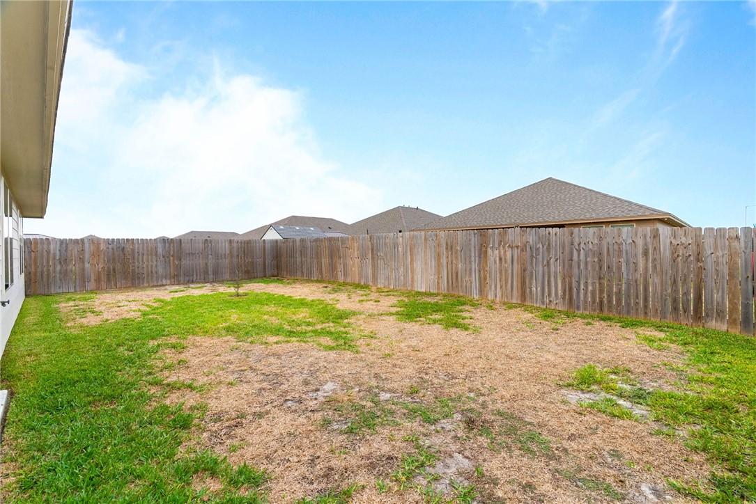 100 Silas St Property Photo 25
