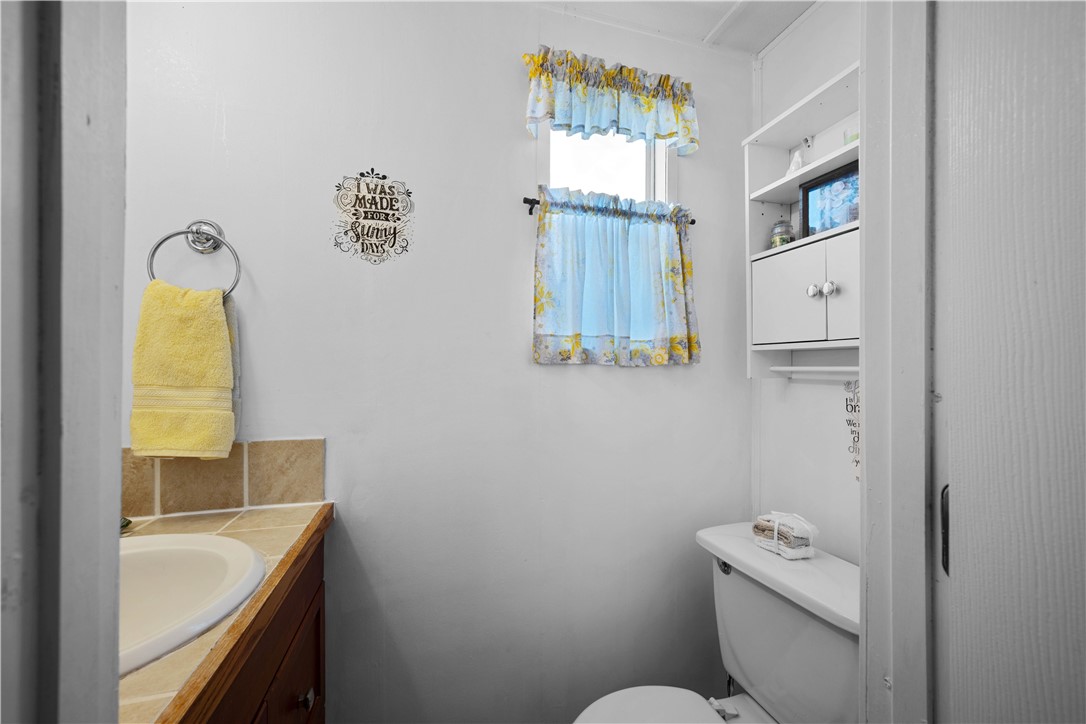 166 Morrow St Property Photo 22
