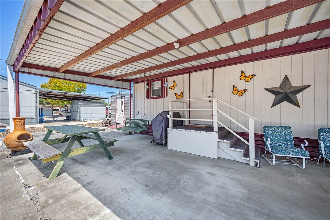 166 Morrow St Property Photo 26
