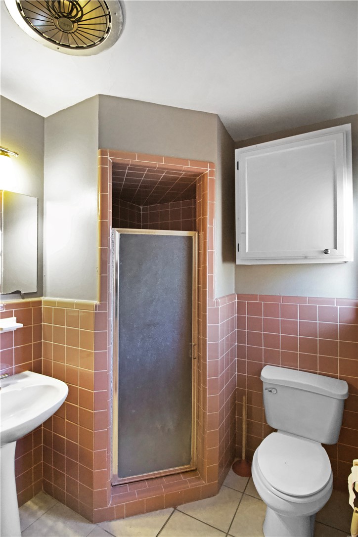 1410 Oriole Property Photo 18