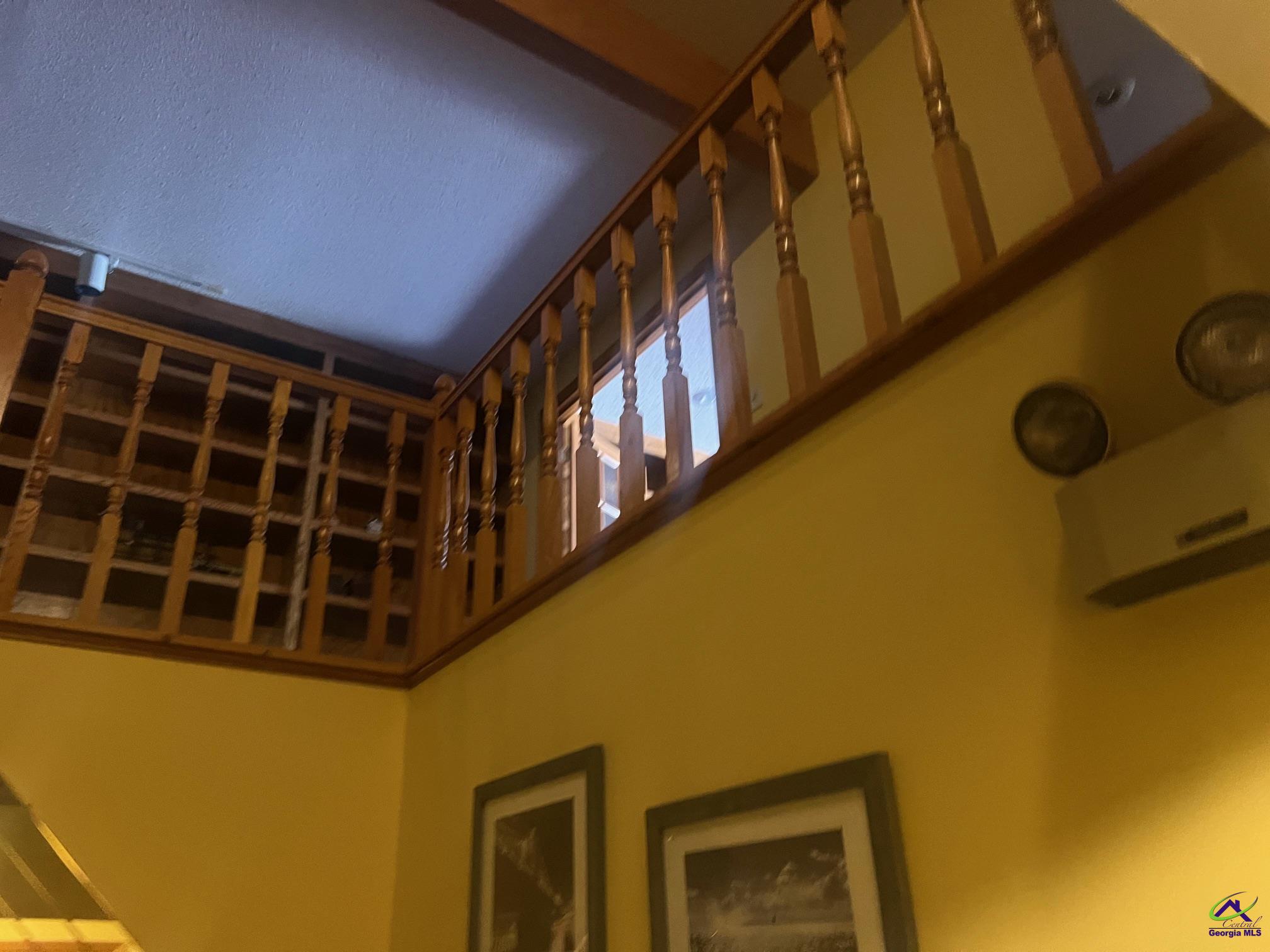 403 1/2 S Pleasant Hill Road Property Photo 12