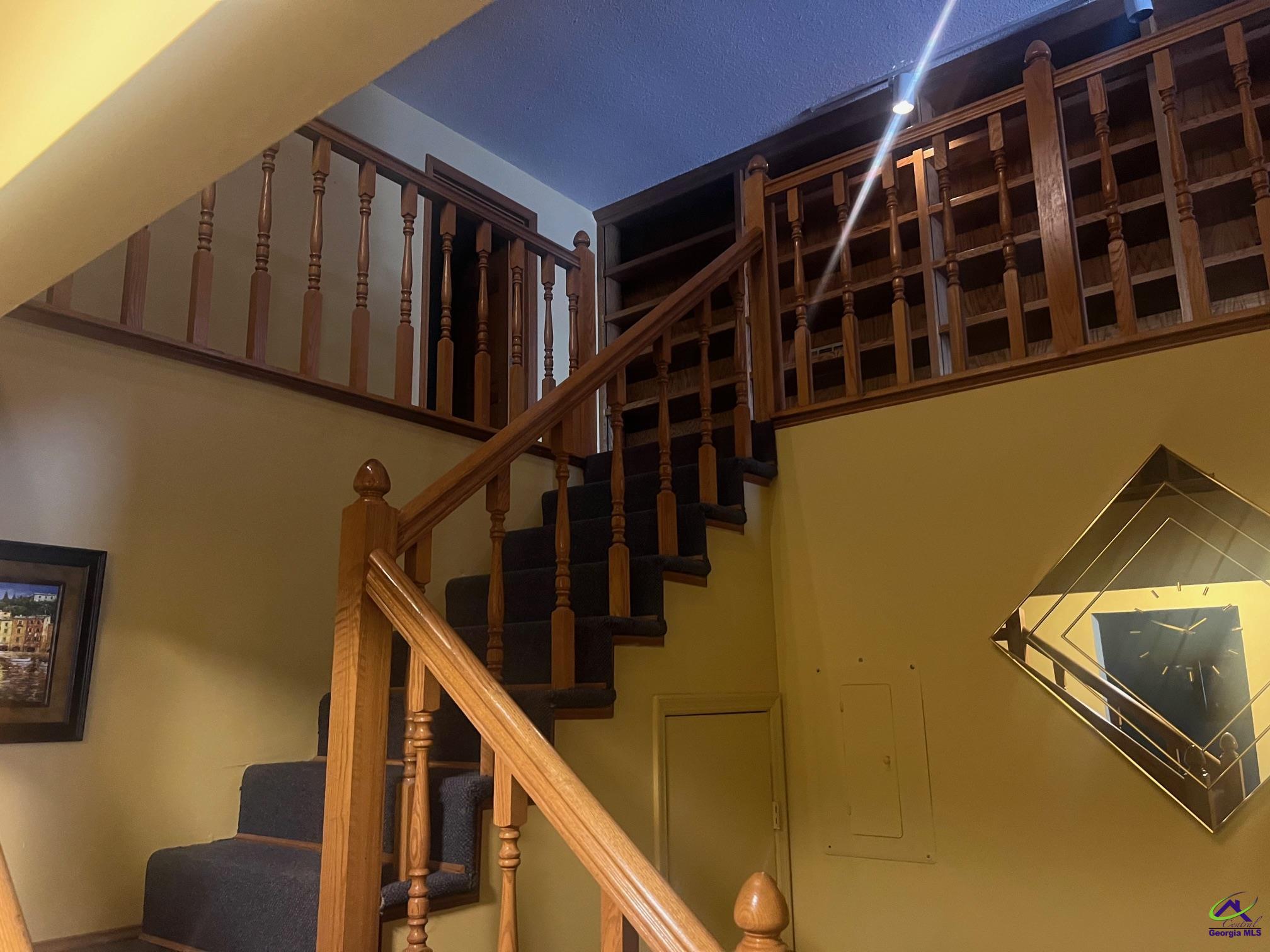 403 1/2 S Pleasant Hill Road Property Photo 14