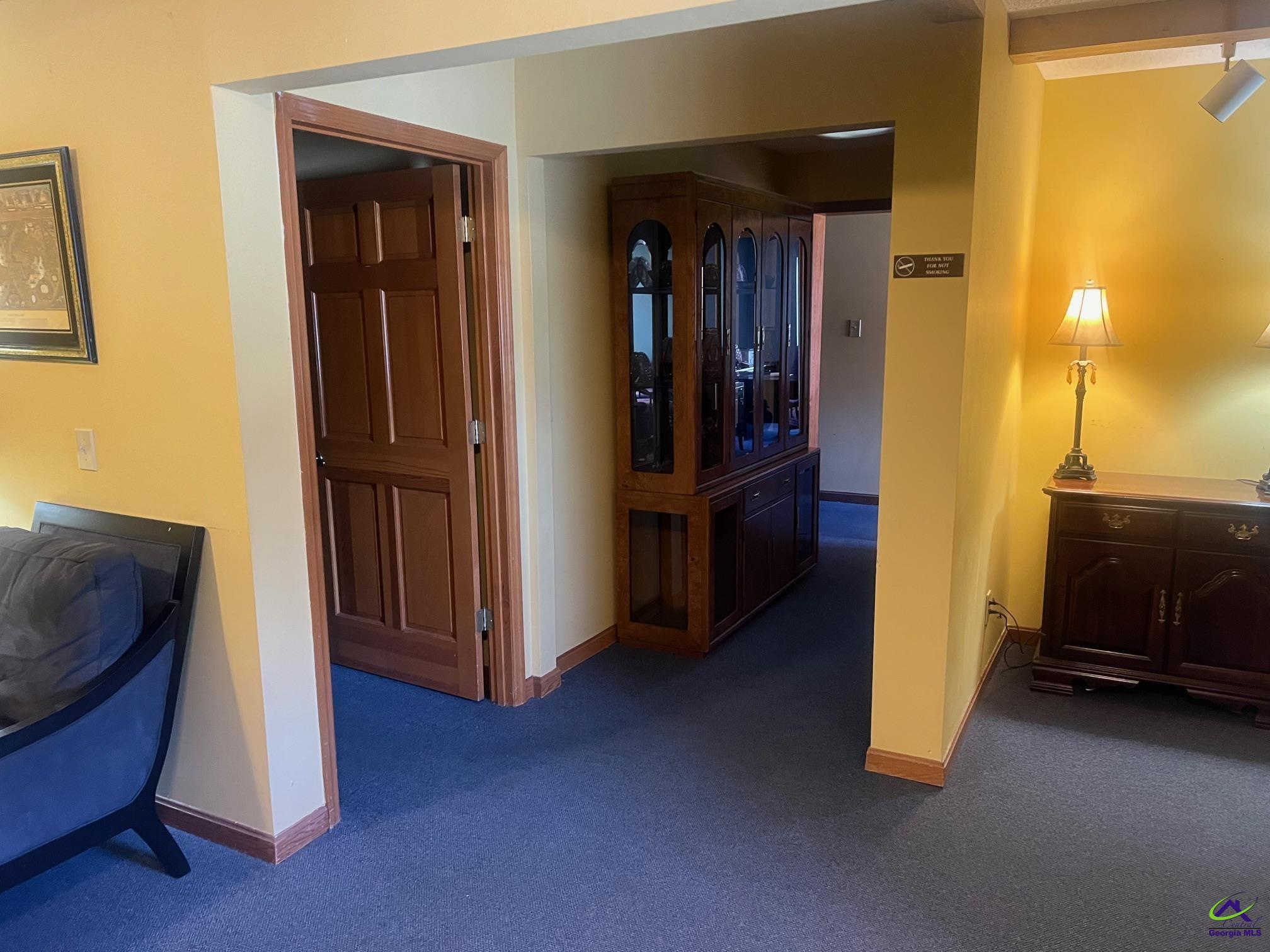 403 1/2 S Pleasant Hill Road Property Photo 24