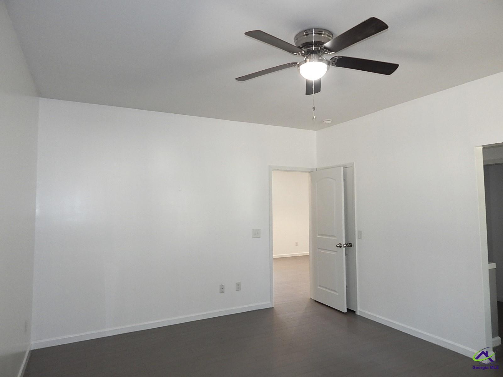 202 Barron Street Property Photo 14