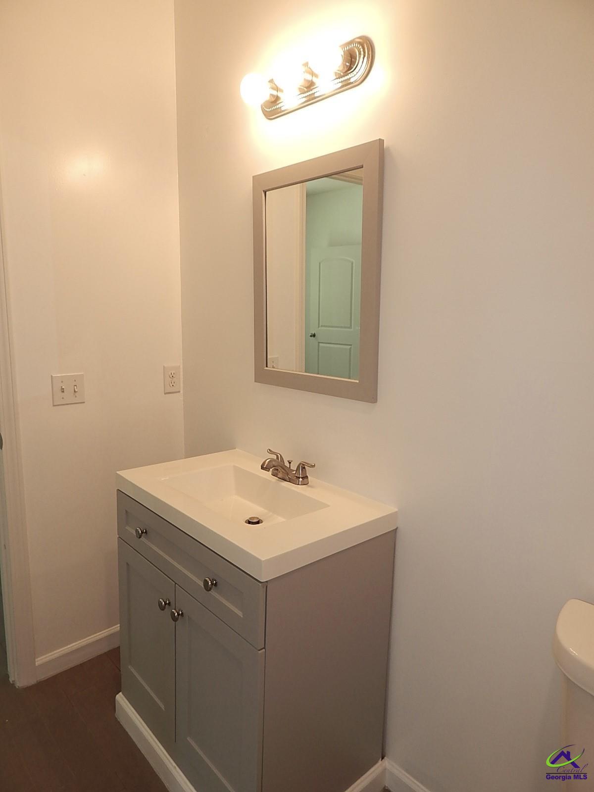 202 Barron Street Property Photo 19