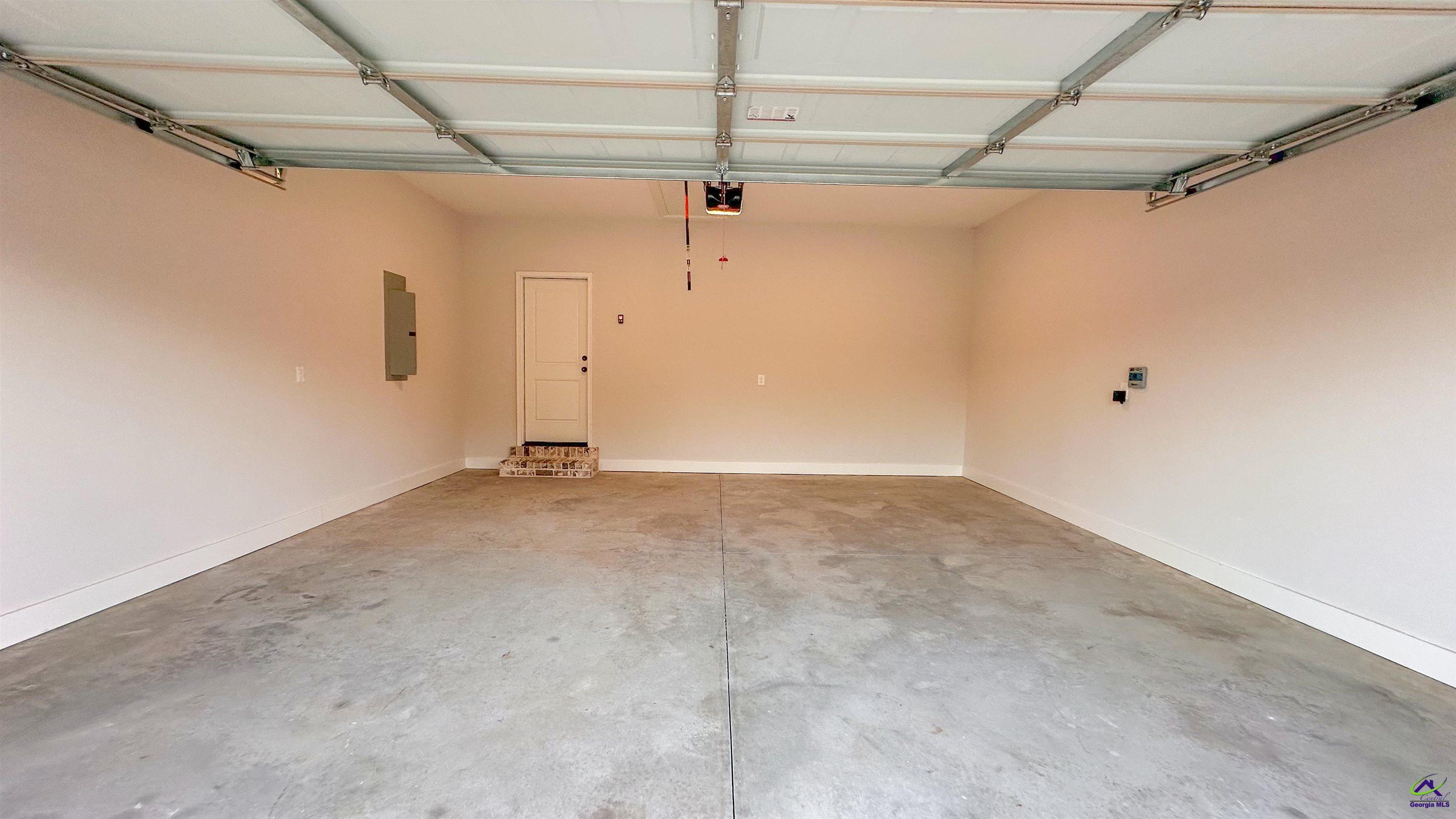 227 Obsidian Drive Property Photo 4