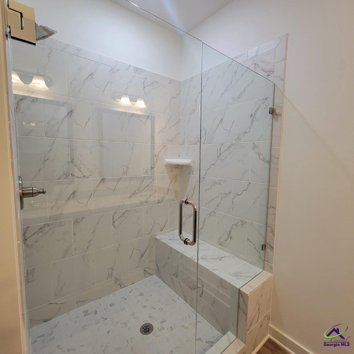 106 Breakwater Way Property Photo 9