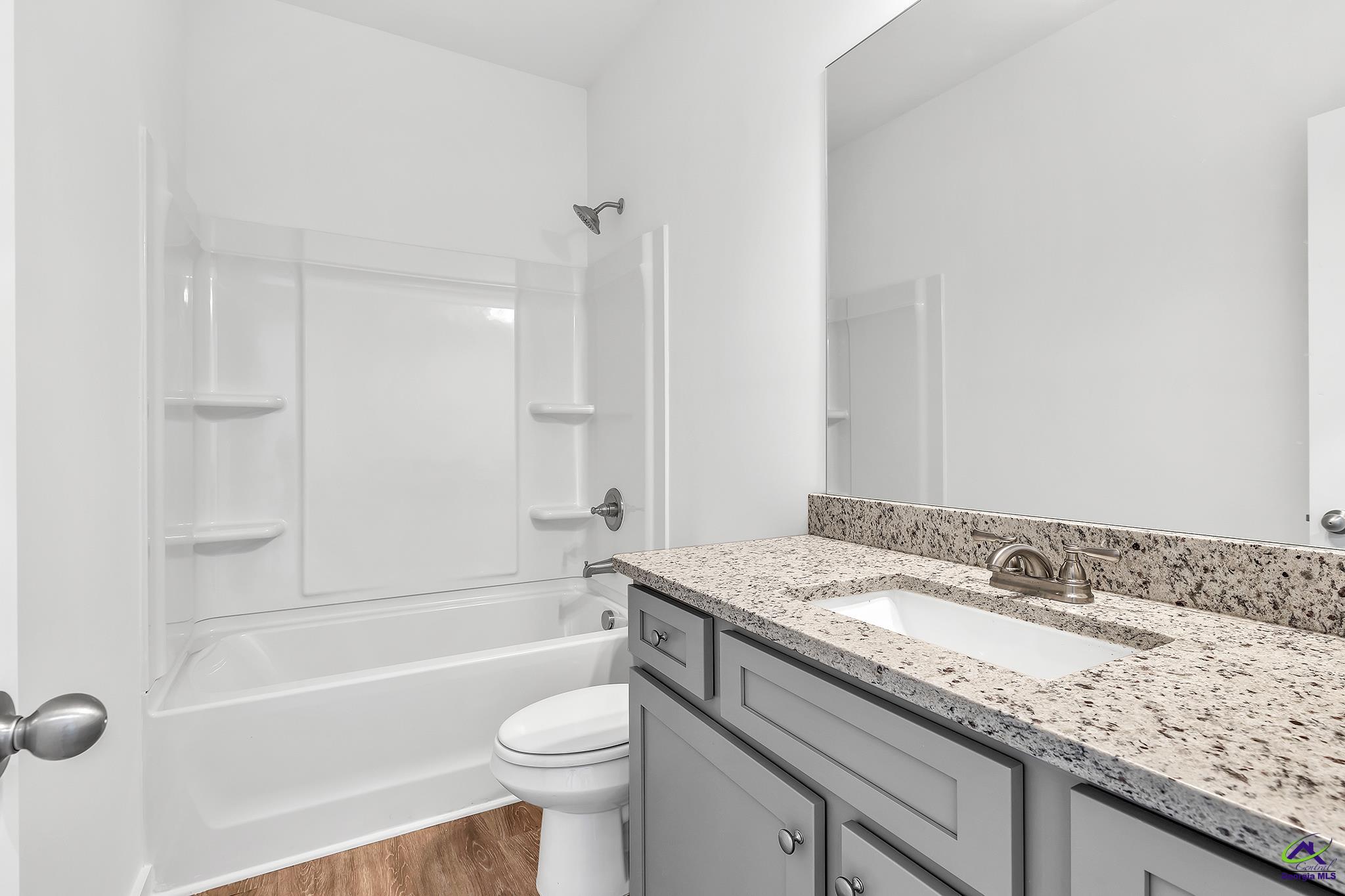 106 Breakwater Way Property Photo 18