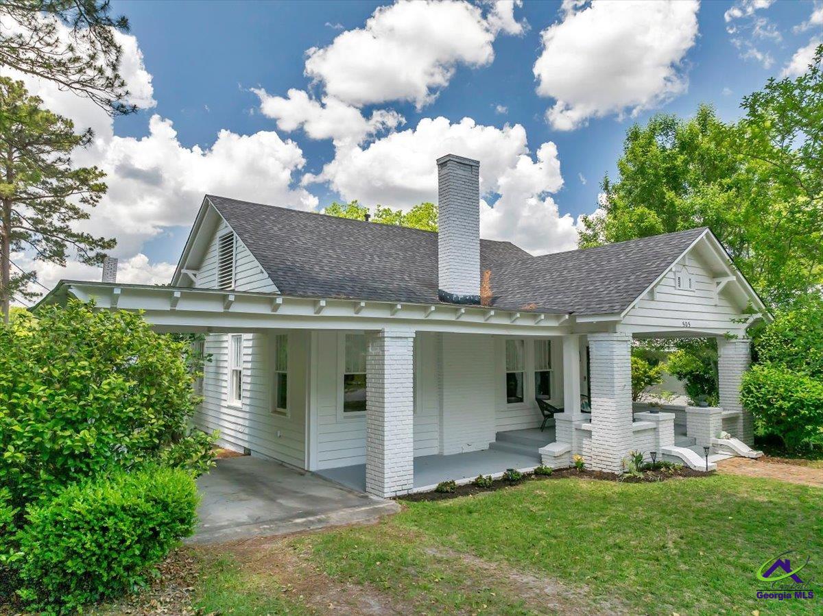 505 Engram Street Property Photo 2