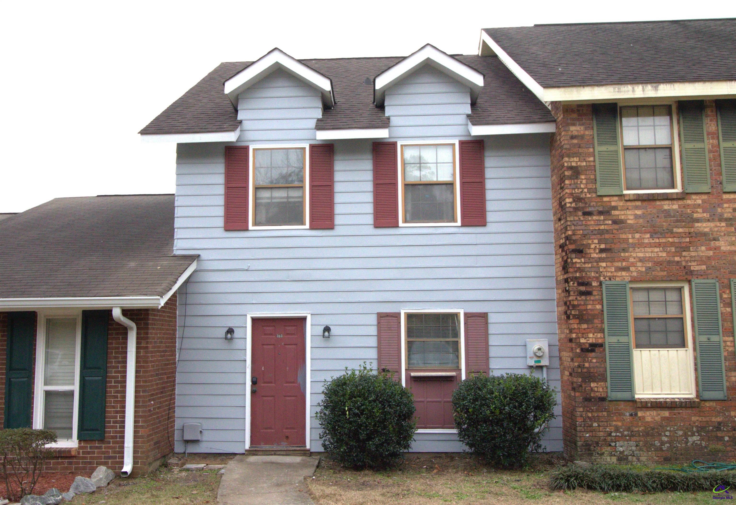 303 Leisure Lake Drive Property Photo 1