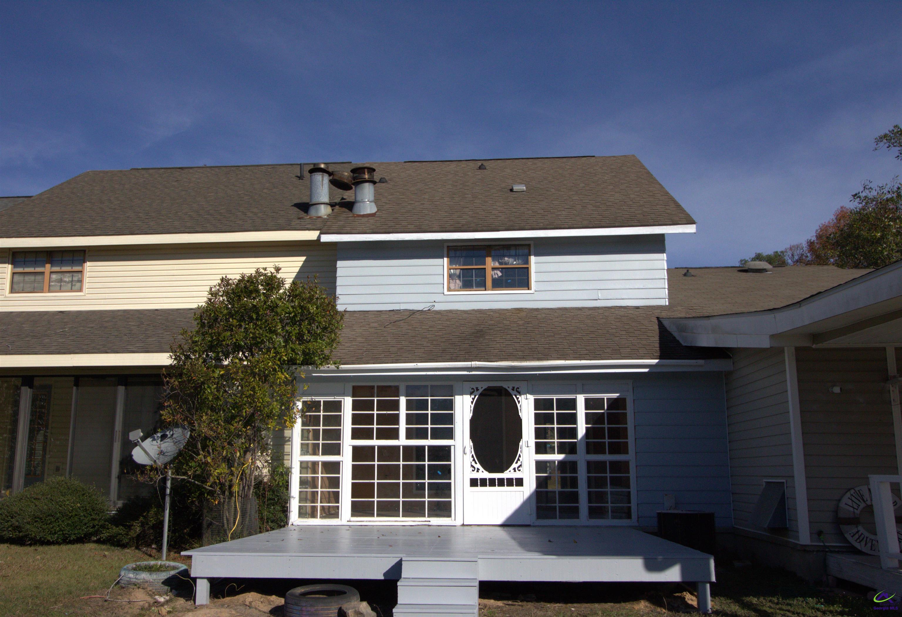 303 Leisure Lake Drive Property Photo 11