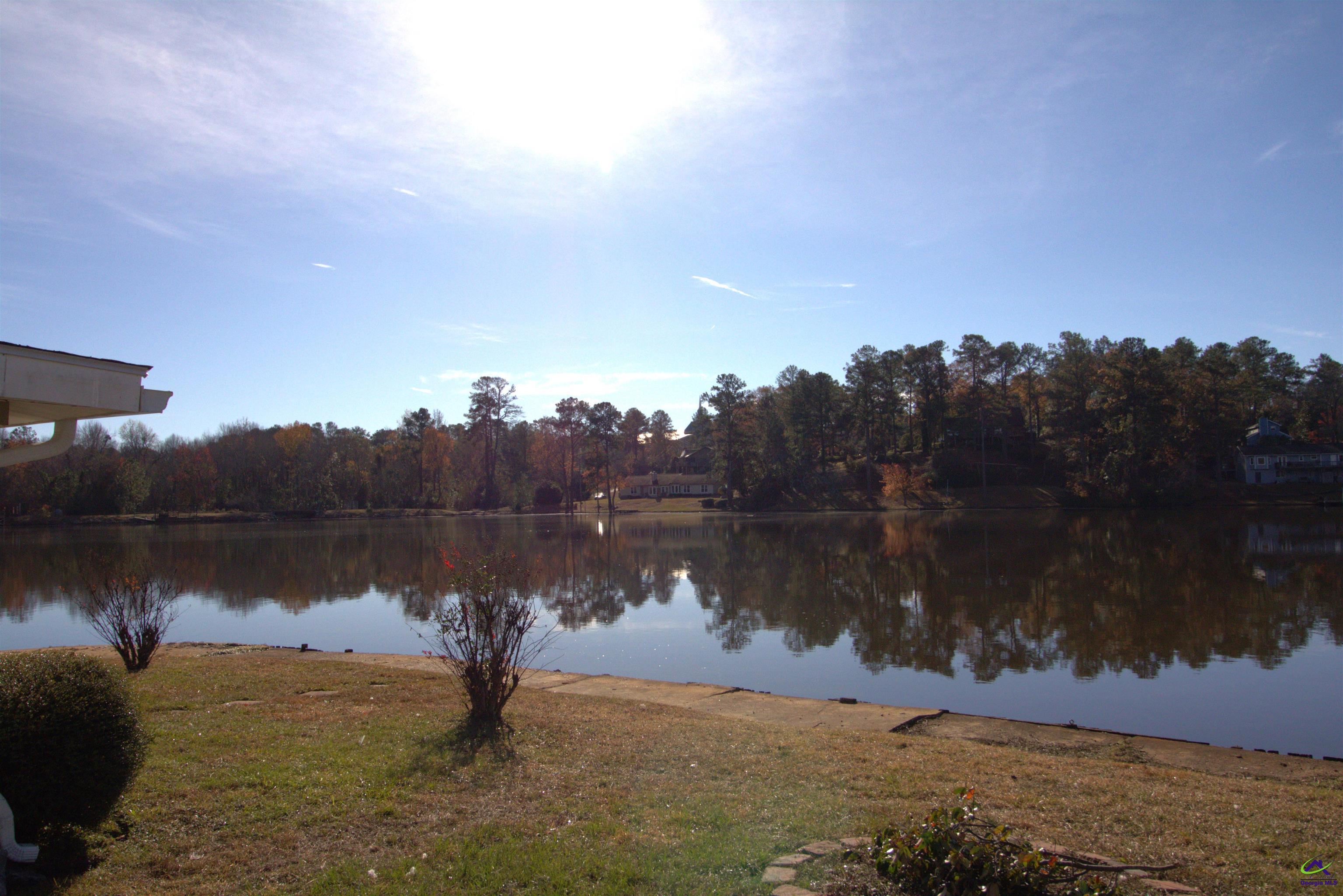 303 Leisure Lake Drive Property Photo 13