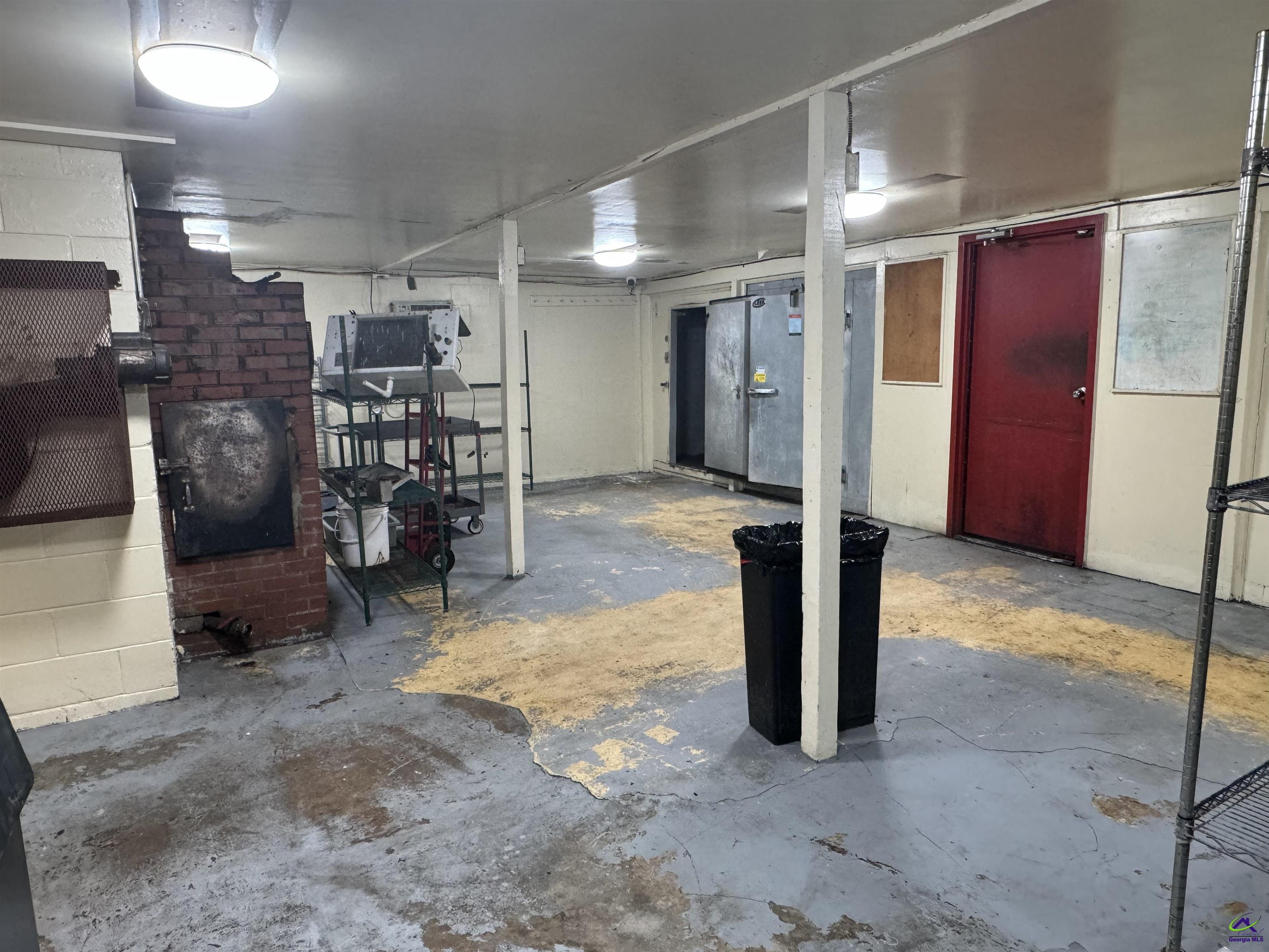 109 Broad Street Property Photo 9