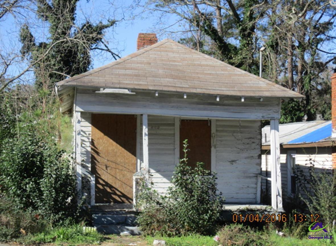 382 Forest Avenue Property Photo