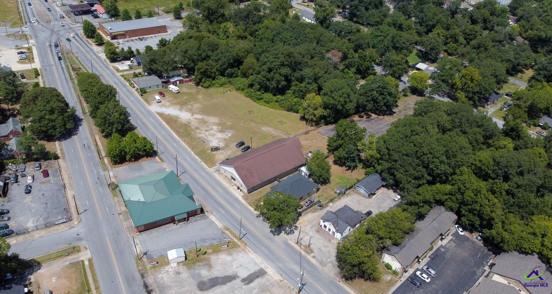 2403 Cusseta Road Property Photo 6