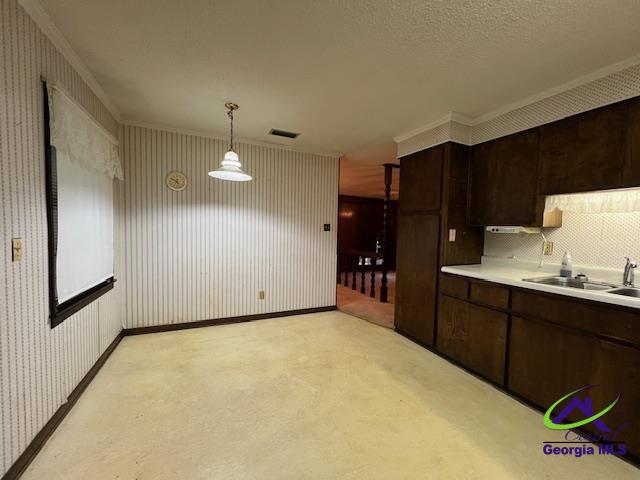 1726 Greenwood Circle Property Photo 10