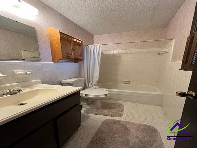 1726 Greenwood Circle Property Photo 20