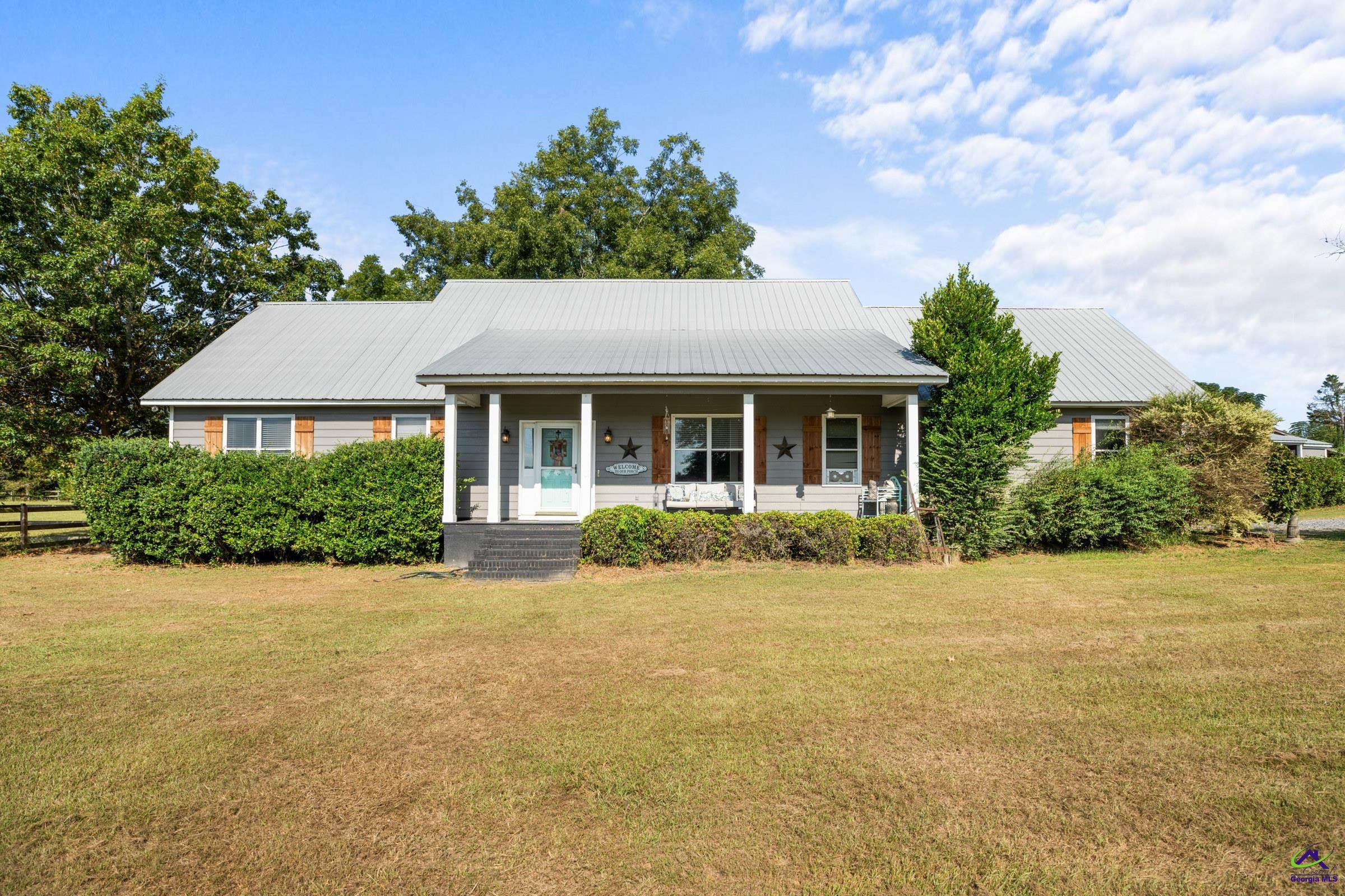 1617 Dublin Eastman Road Property Photo
