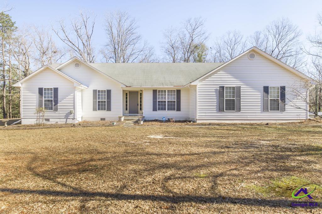 1545 Old Macon Road Property Photo