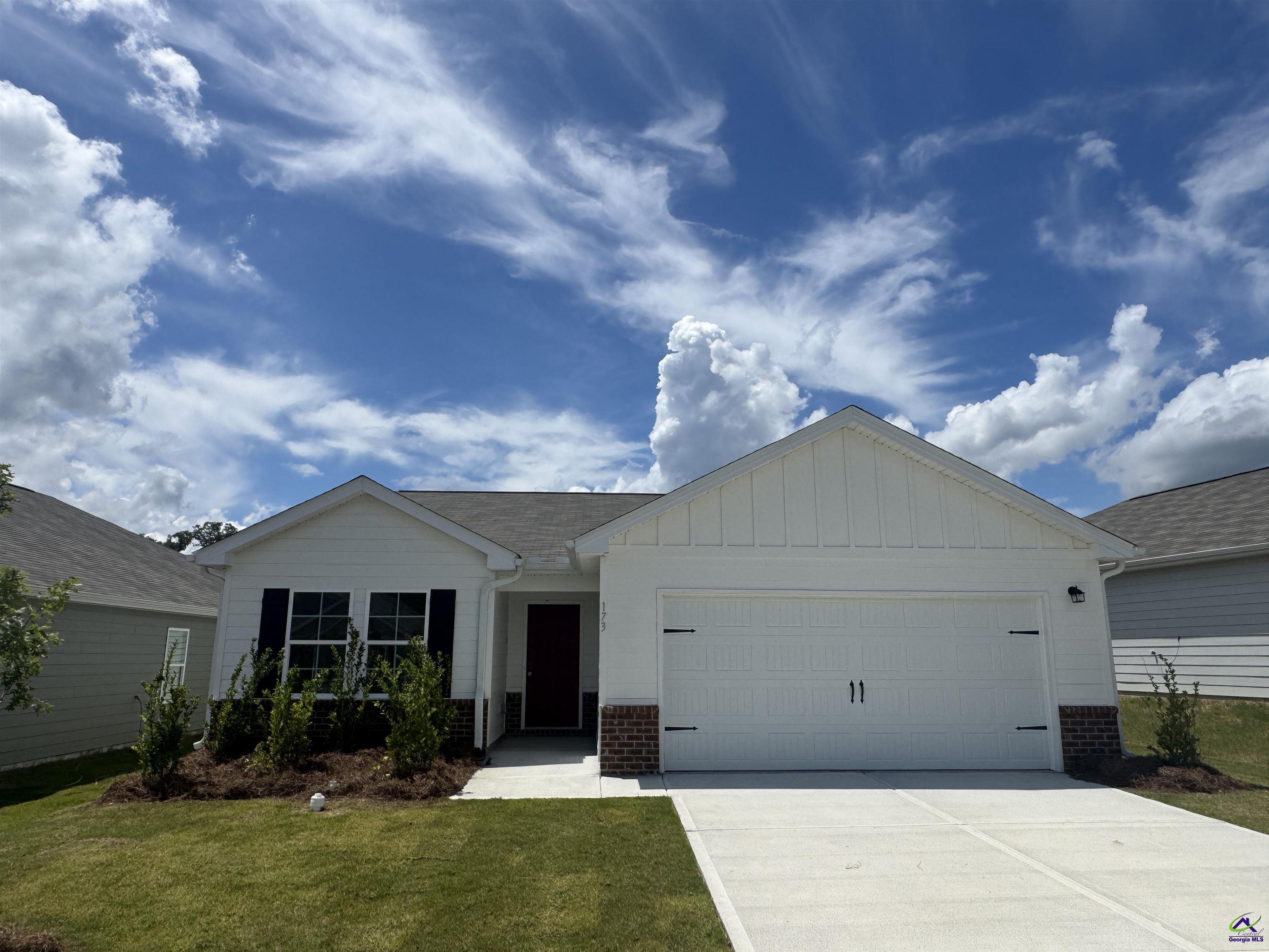 173 Lochwolde Drive Property Photo 1