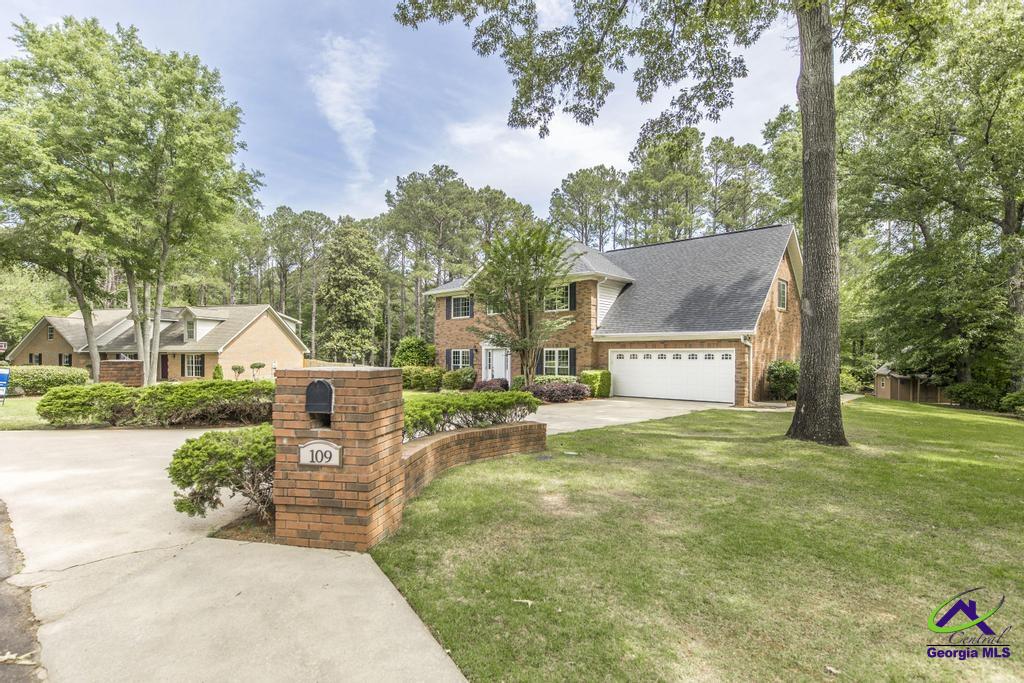 109 Molded Stone Place Property Photo 1