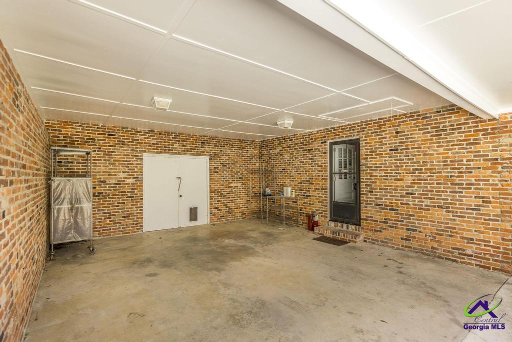 6417 Grantham Drive Property Photo 31