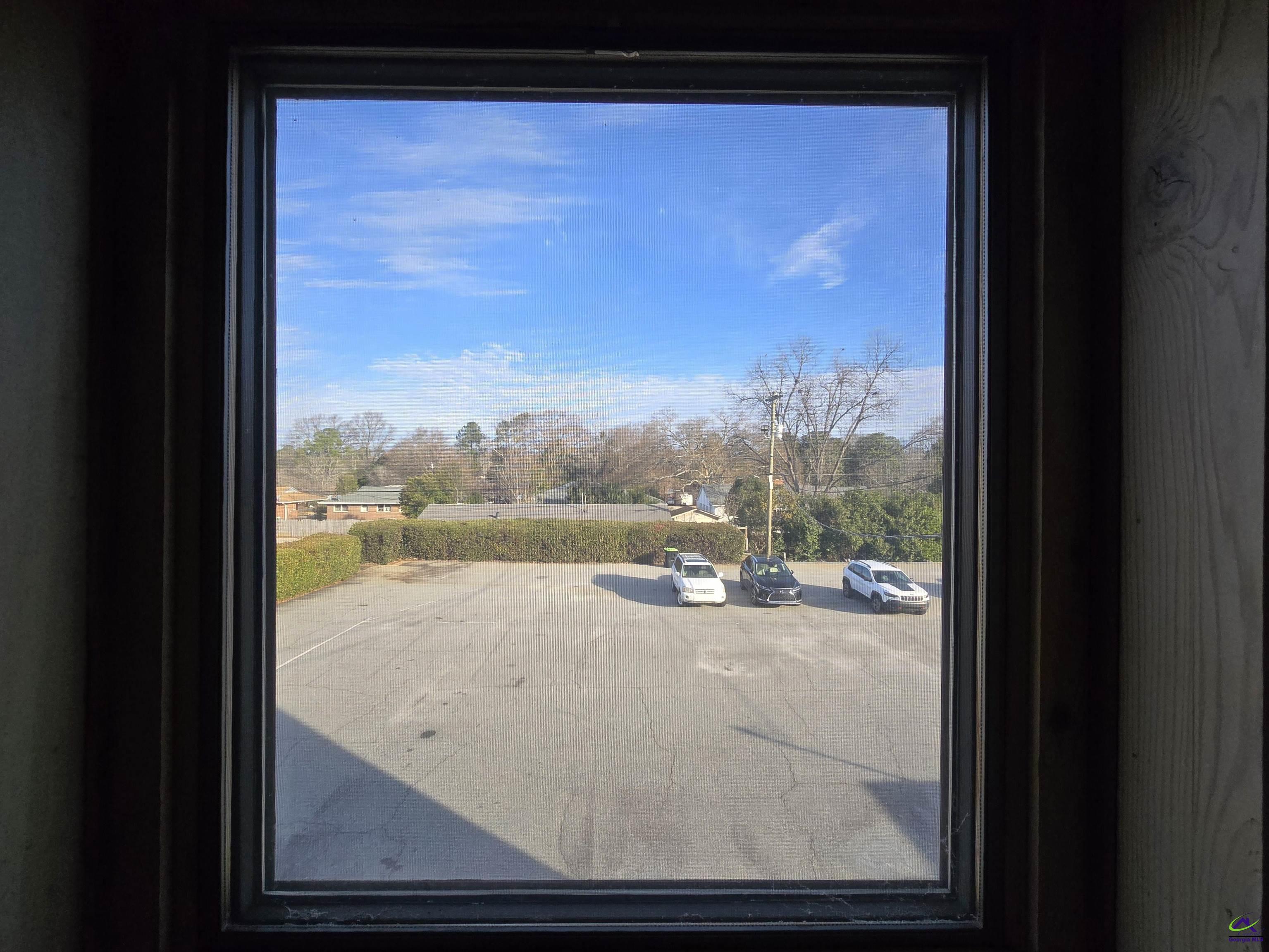 1612 Watson Boulevard Property Photo 3