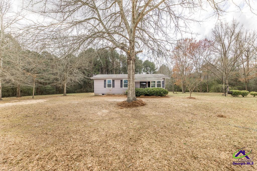320 Henson Road Property Photo