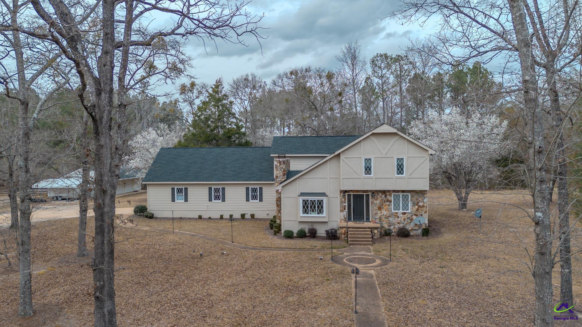 12701 Hwy 96 E Property Photo