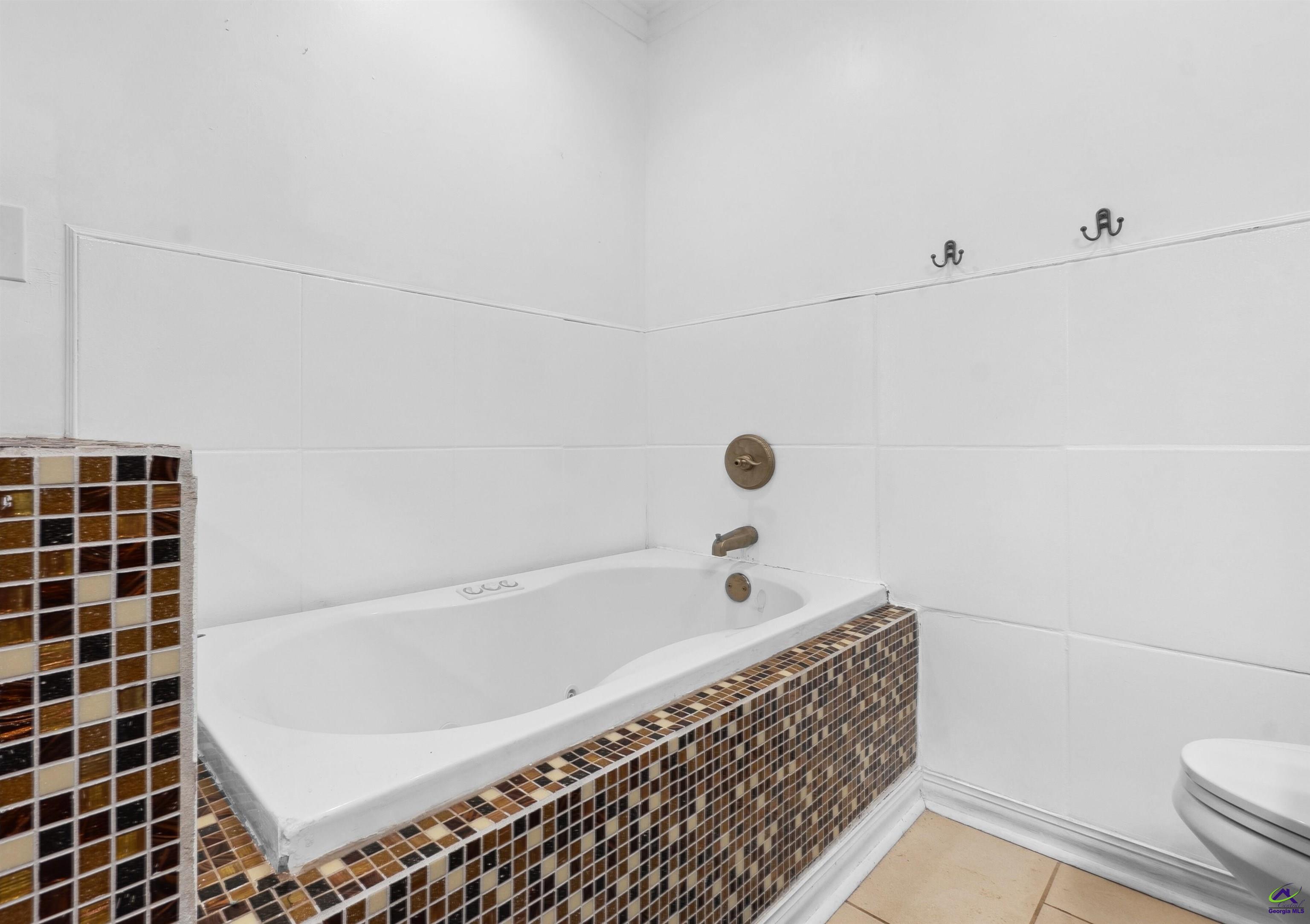 510 Folkstone Place Property Photo 16