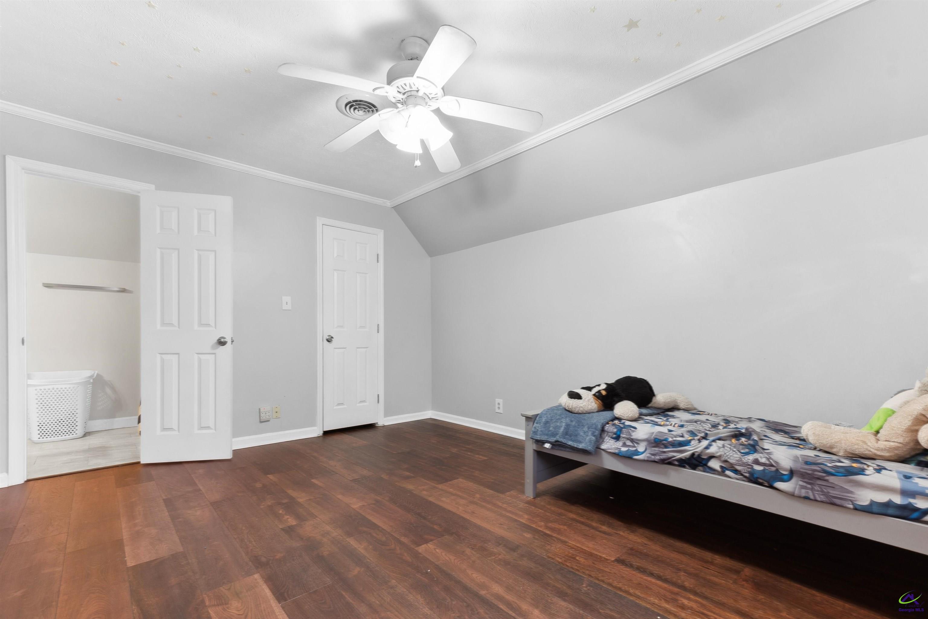 510 Folkstone Place Property Photo 22