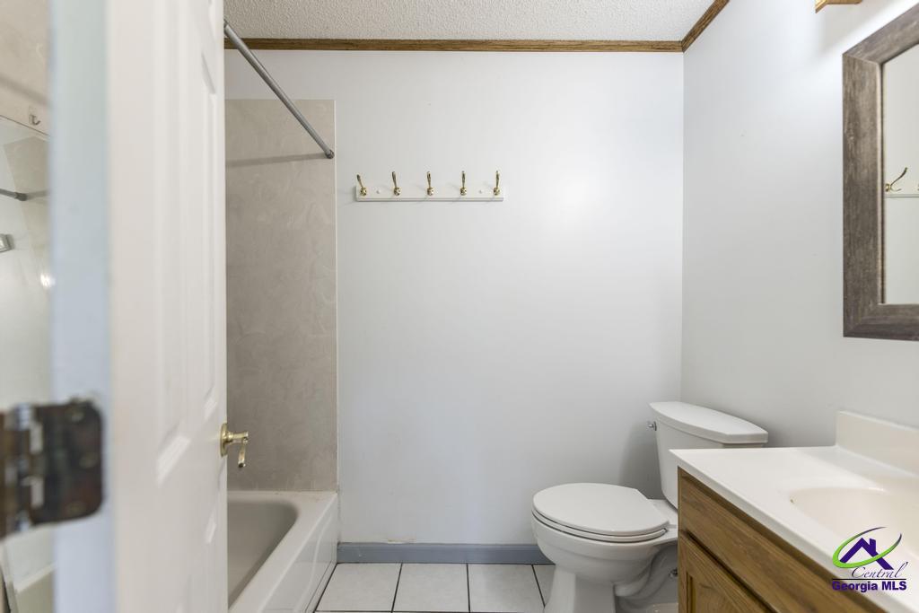 240 Kelli Circle Property Photo 30