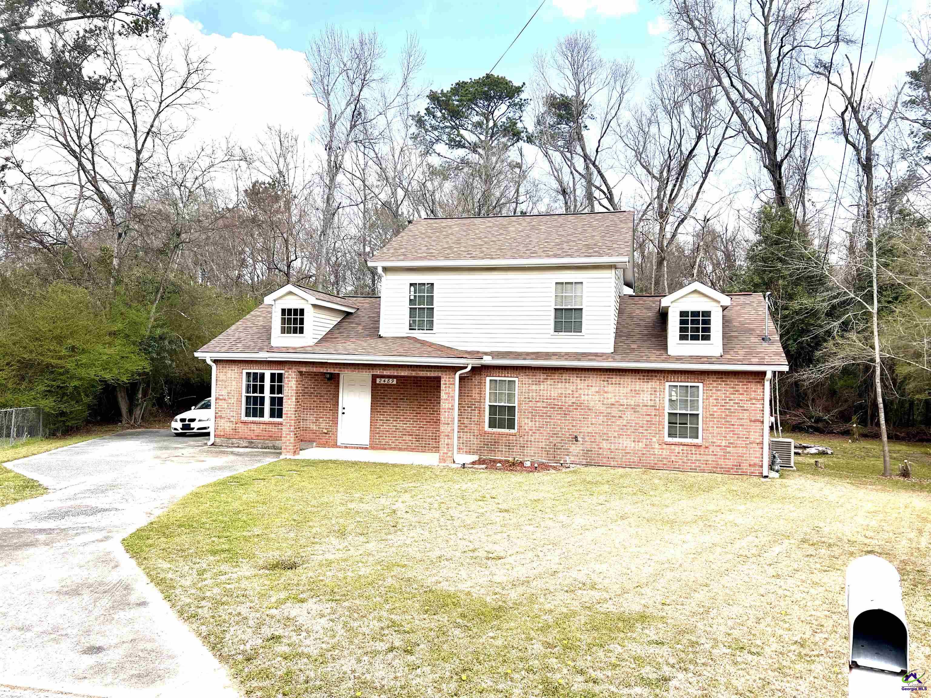 2489 Charlene Court Property Photo 1