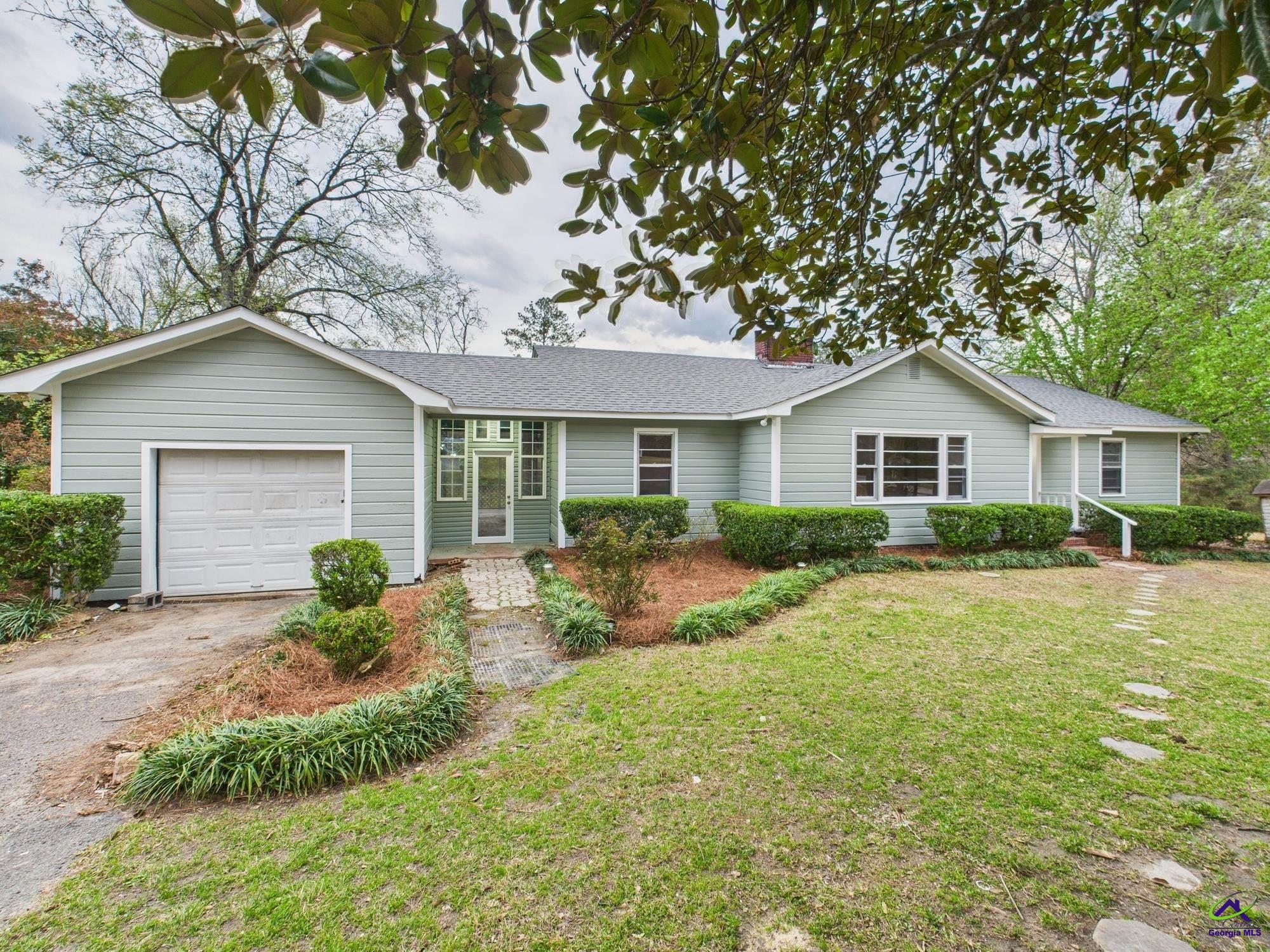 833 Wimbish Road Property Photo 1