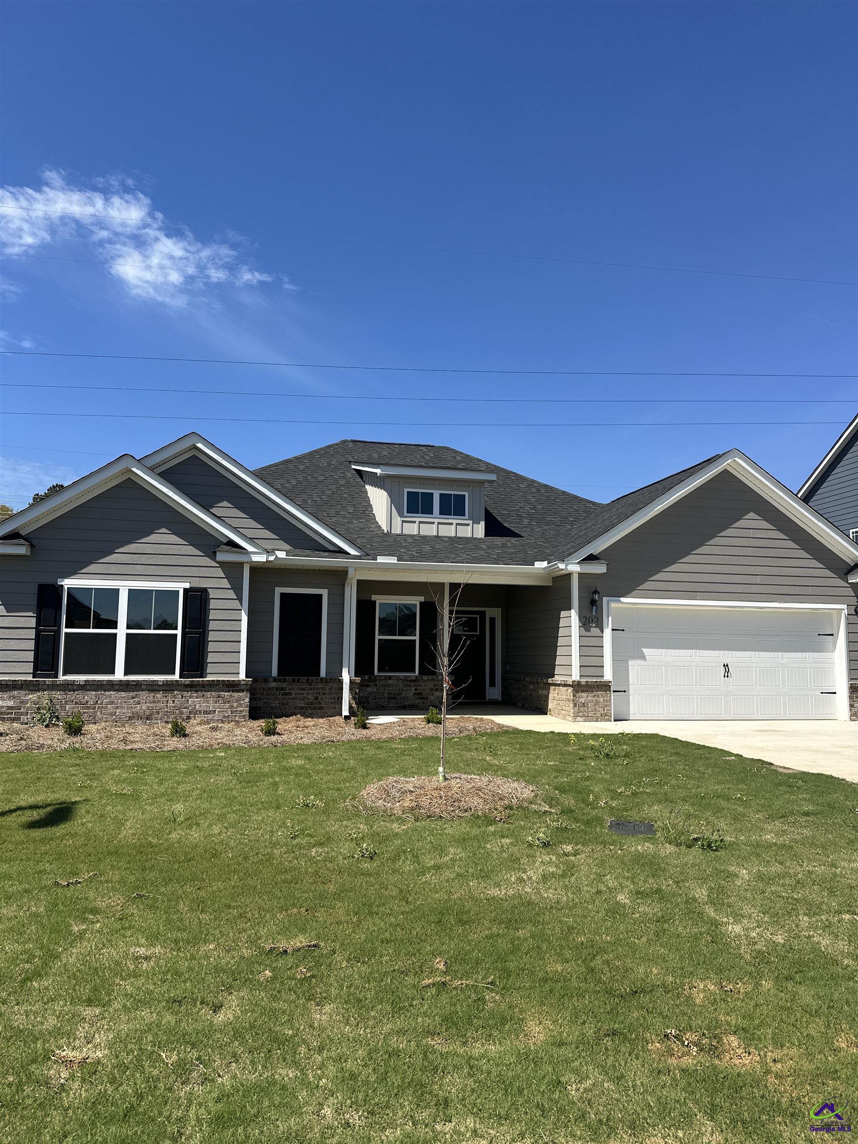 202 Ashley Nicole Avenue Property Photo 1