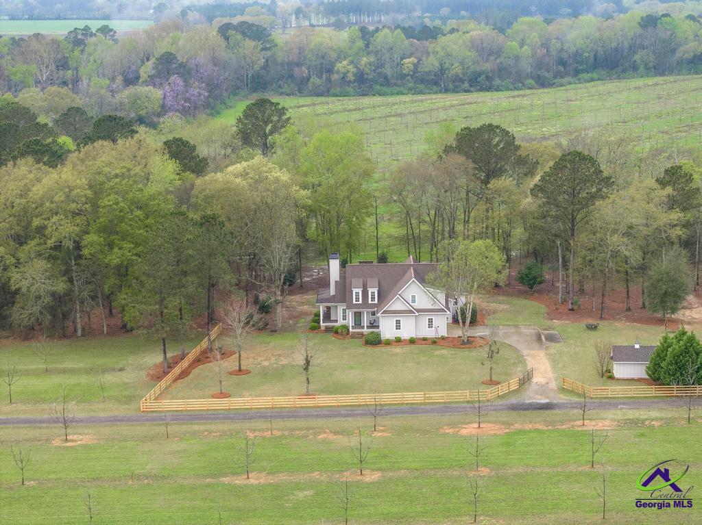 1610 Columbus Hwy Property Photo 1