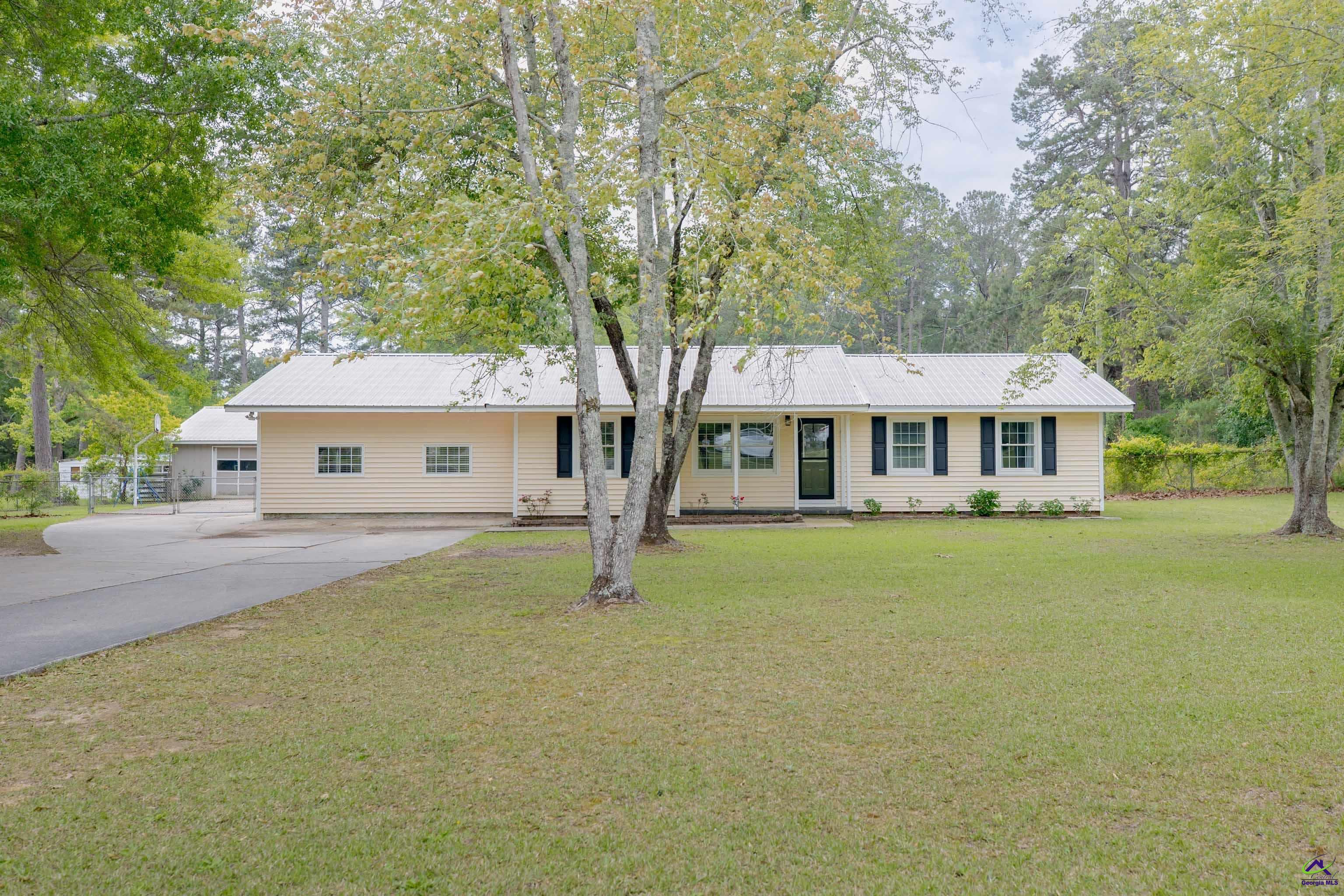 156 Henson Road Property Photo