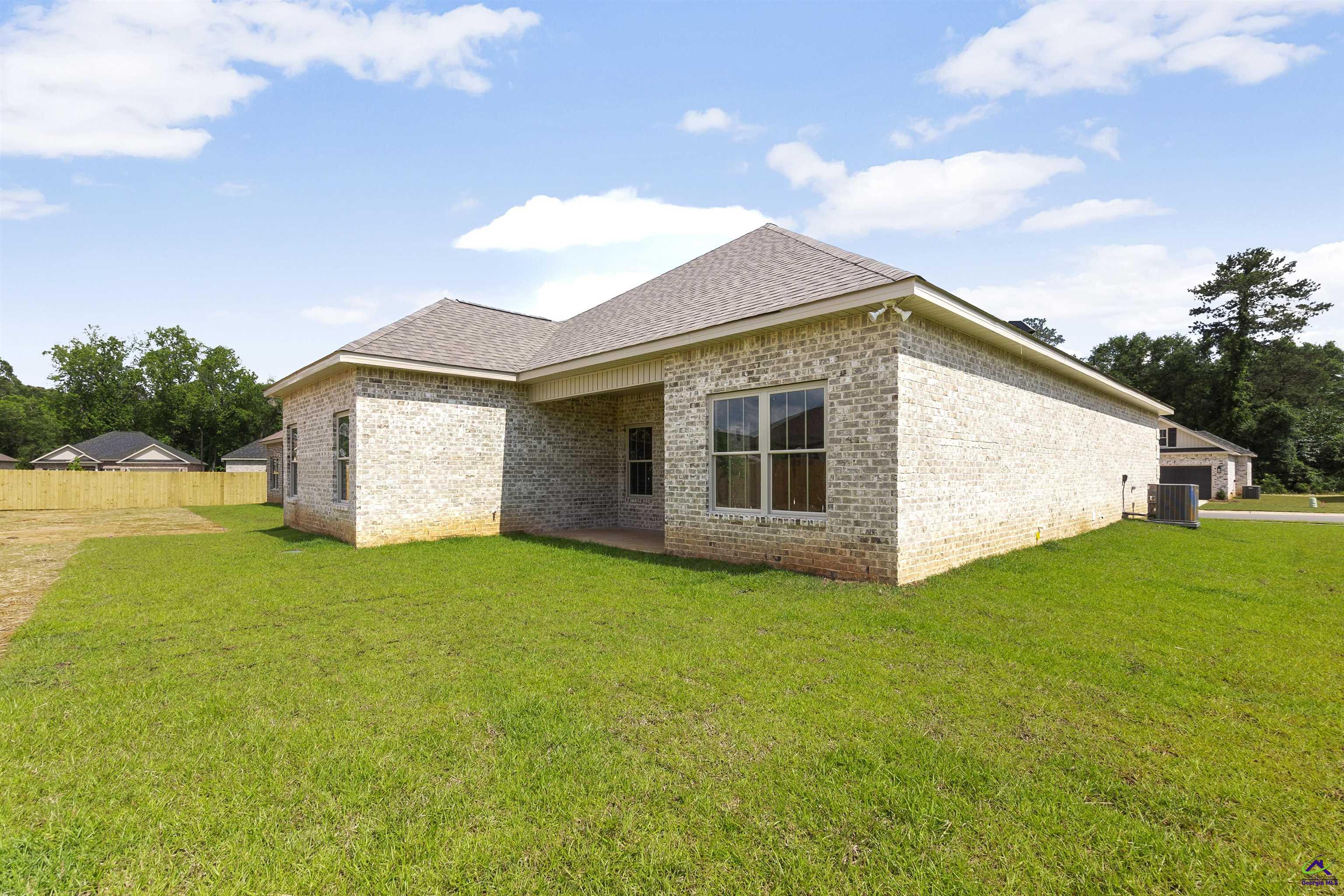 208 Willowbrook Ln Property Photo 40