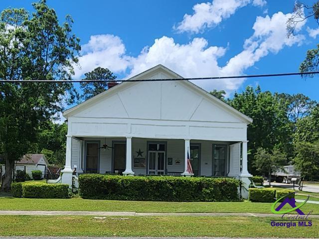606 5th Avenue Property Photo 1